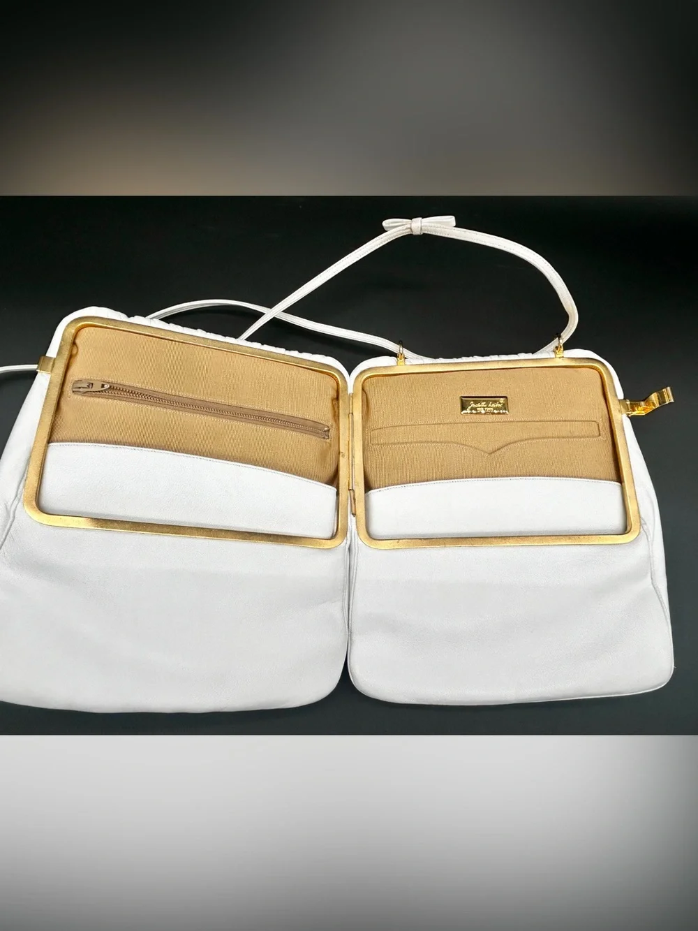 Vintage Judith Leiber White Leather Shoulder Clutch Bag Purse Gold Hardware Bow